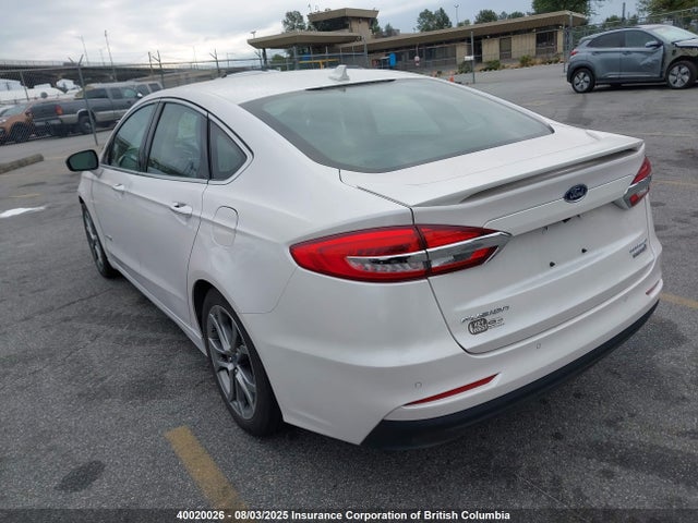 Ford 2019 2019 3FA6P0RU5KR191225 Image 3