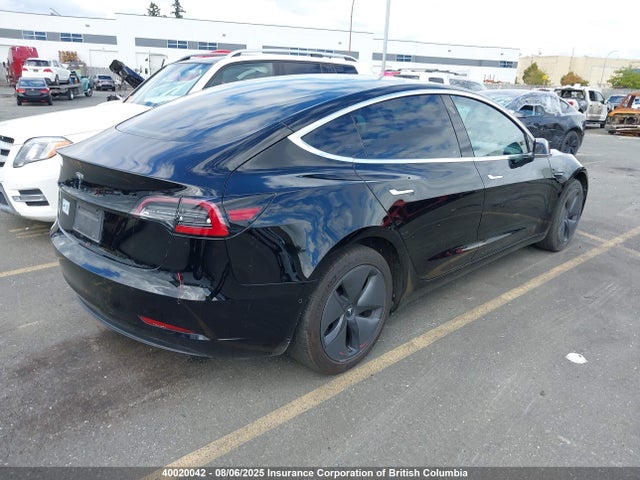 5YJ3E1EA2KF399794 Tesla MODEL 3