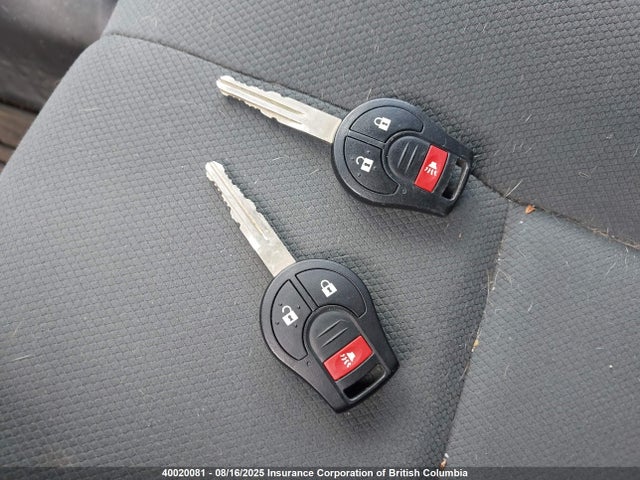 3N6CM0KNXFK711469 Nissan 2015