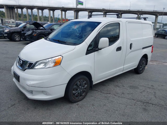 3N6CM0KNXFK711469 Nissan 2015
