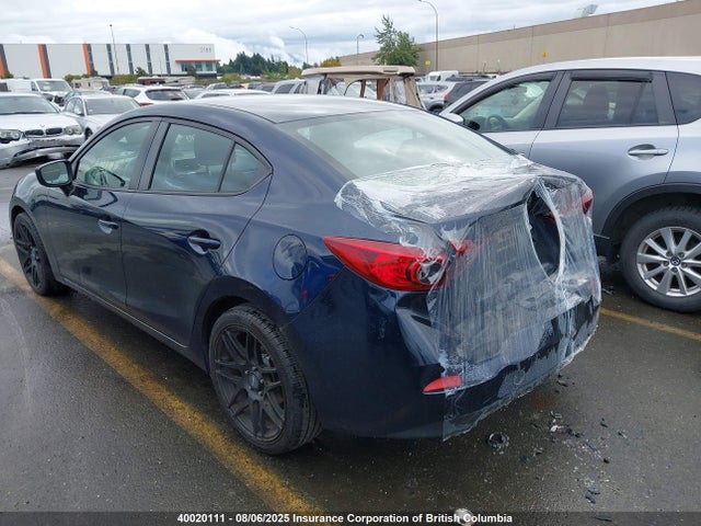 3MZBM1U72FM180059 Mazda pe