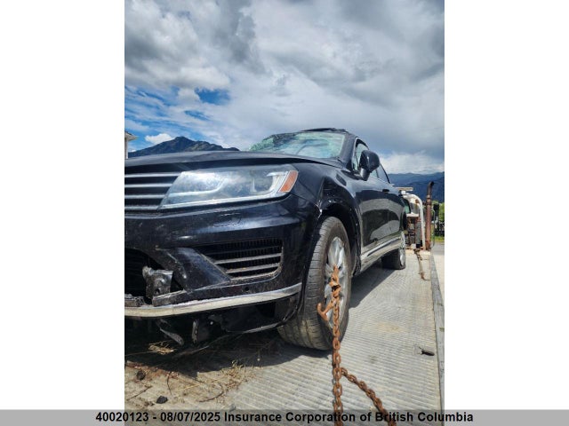 WVGEP9BP9FD008000 Volkswagen 2015