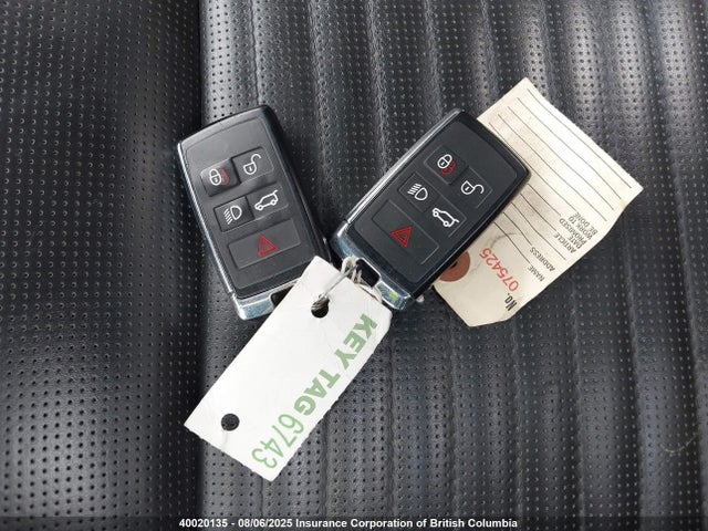 Land Rover 2018 2018 SALRR2RK5JA056145 Image 11