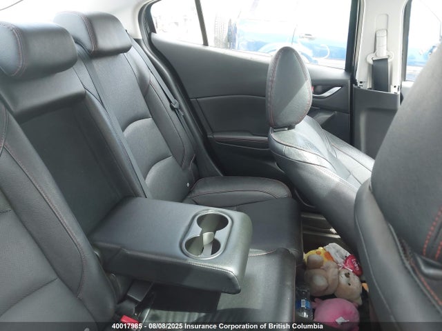JM1BM1W39E1136066 Mazda py