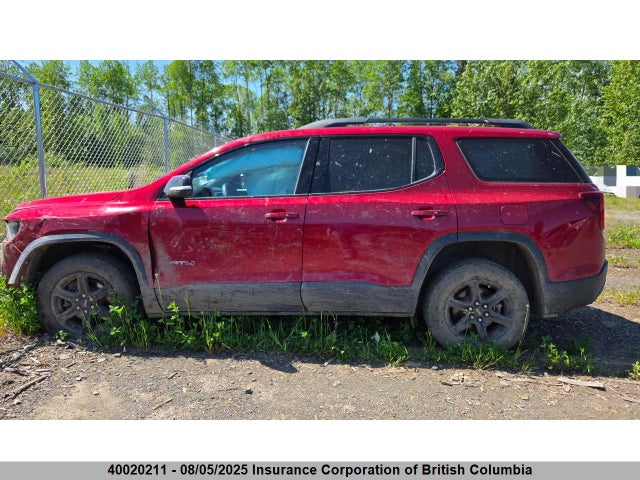 1GKKNLLS3MZ221168 GMC lgx