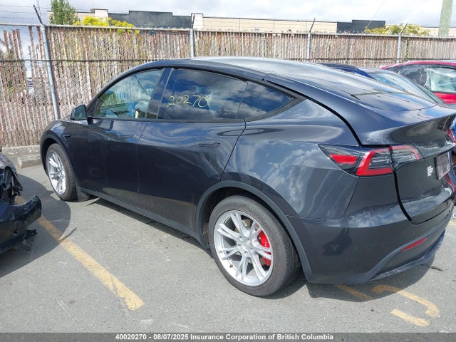 7SAYGDED2RF041913 Tesla Model Y