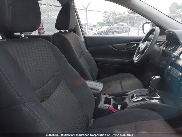 5N1AT2MV6KC779365 Nissan Rogue