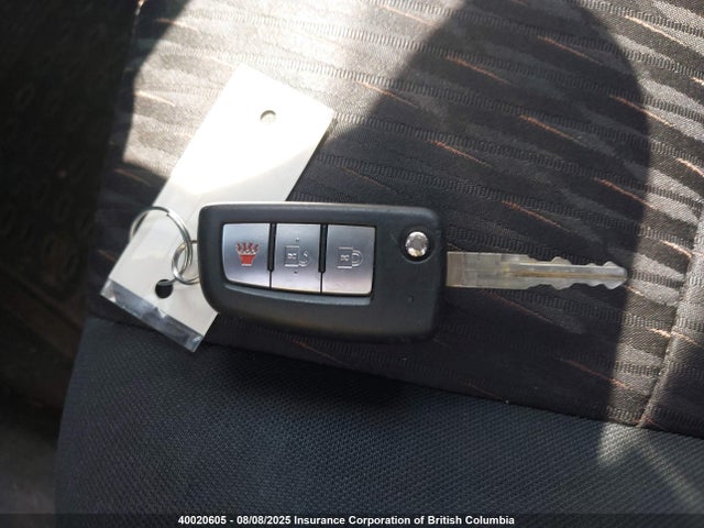 5N1AT2MV2HC801094 Nissan 2017