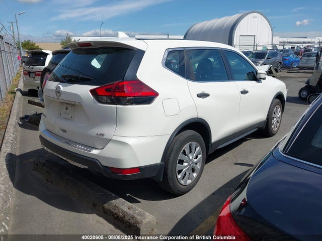 5N1AT2MV2HC801094 Nissan 2017