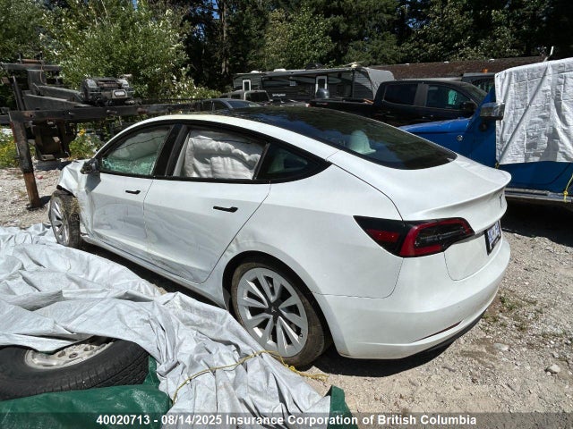 5YJ3E1EA6PF560977 Tesla MODEL 3