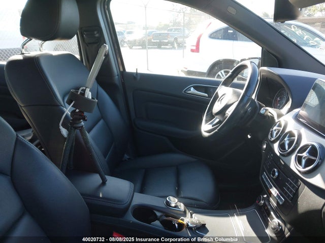 WDDMH4GB5FJ324689 Mercedes-Benz 2015