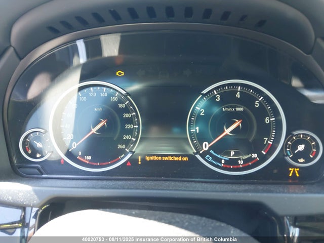 5UXKR6C57F0J77015 BMW 2015