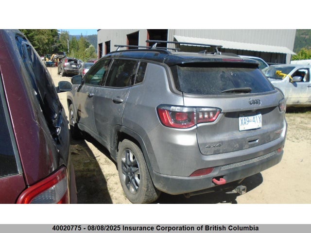 3C4NJDDB4JT410200 Jeep Compass