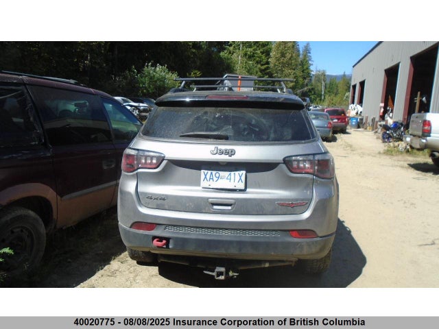 3C4NJDDB4JT410200 Jeep Compass