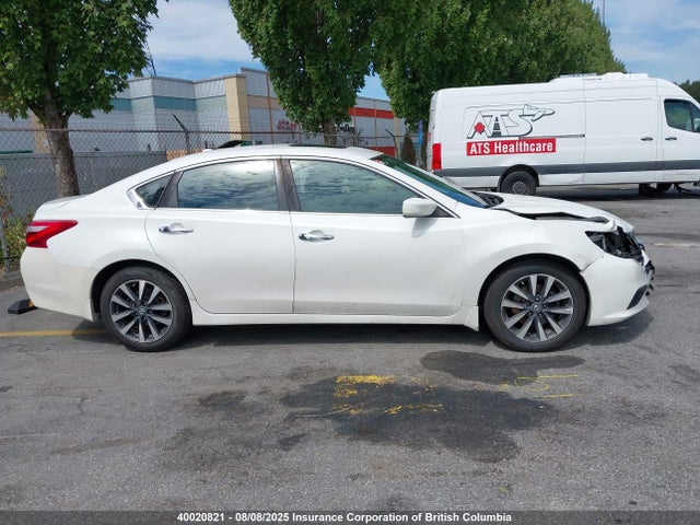 1N4AL3AP5GN337565 Nissan 2016