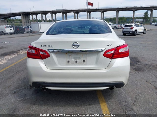 1N4AL3AP5GN337565 Nissan 2016
