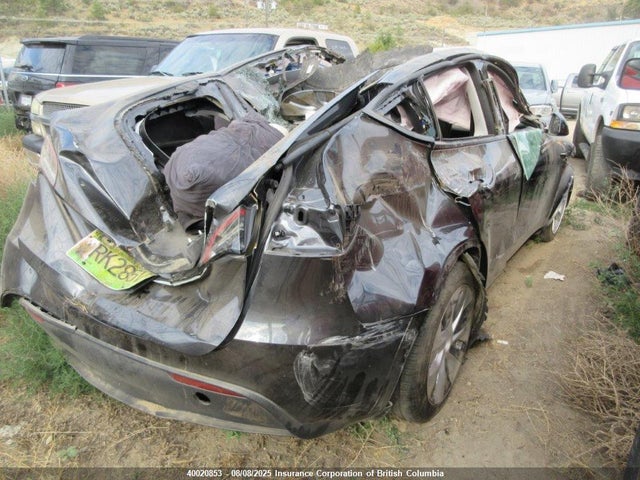 7SAYGDED3RF055495 Tesla Model Y