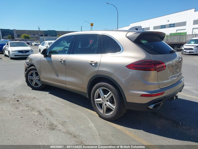 Porsche 2016 2016 WP1AF2A28GKA43433 Image 3