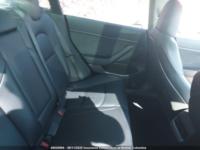 Tesla MODEL 3 2021 5YJ3E1EA4MF918492 Image 8