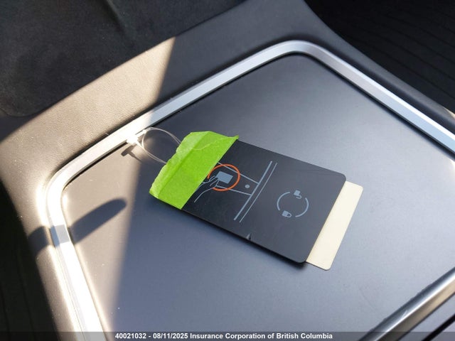 Tesla 2022 2022 5YJ3E1EA3NF319827 Image 11