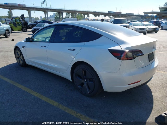 Tesla 2022 2022 5YJ3E1EA3NF319827 Image 3