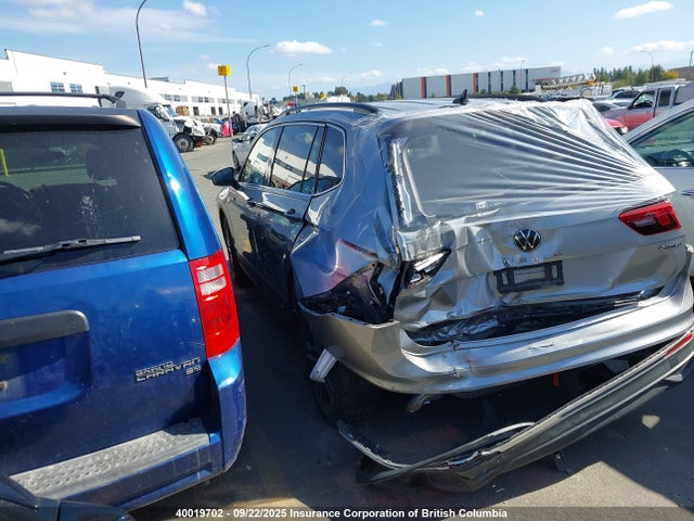 3VV2B7AX8PM139356 Volkswagen tsi