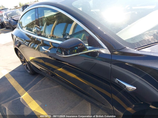 5YJ3E1EA5KF328637 Tesla 2019