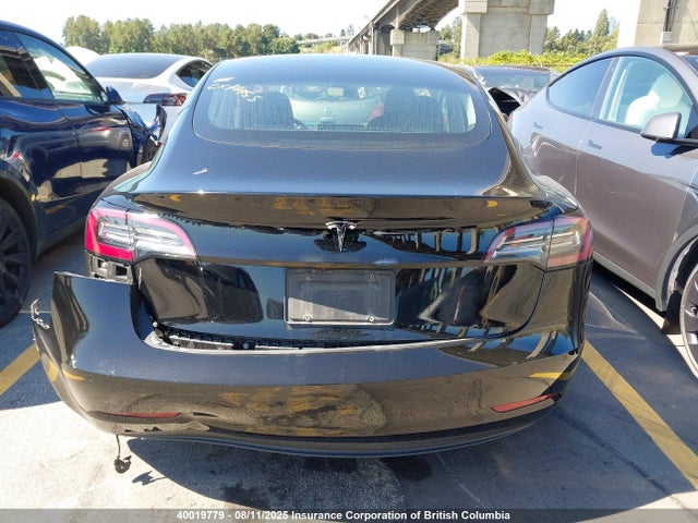 5YJ3E1EA5KF328637 Tesla 2019