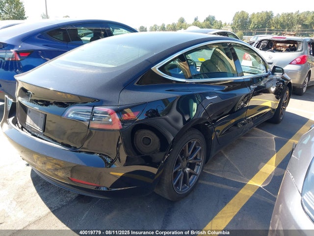 5YJ3E1EA5KF328637 Tesla 2019