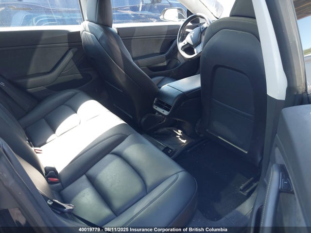 5YJ3E1EA5KF328637 Tesla 2019
