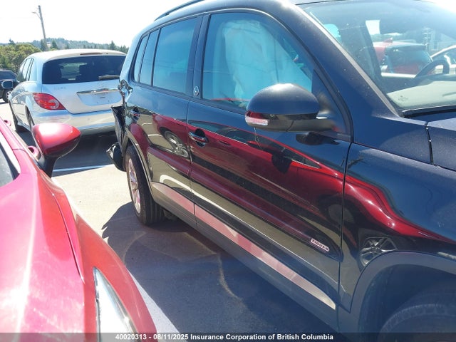 WVGNV7AX2HK019141 Volkswagen 2017