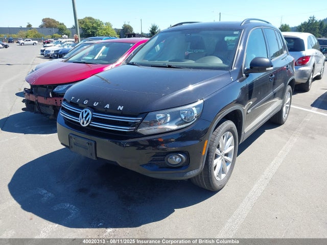 WVGNV7AX2HK019141 Volkswagen 2017