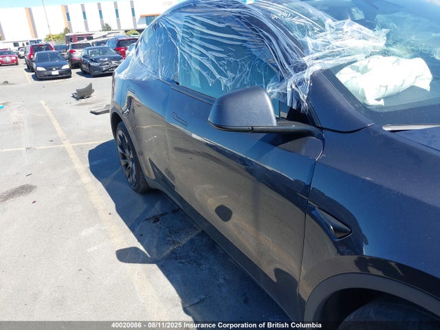 7SAYGAEE8RF025089 Tesla 2024
