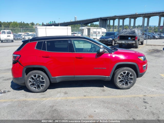 3C4NJDDB1KT805999 Jeep 2019