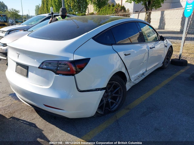 Tesla MODEL 3 2021 5YJ3E1EA6MF985952 Image 4
