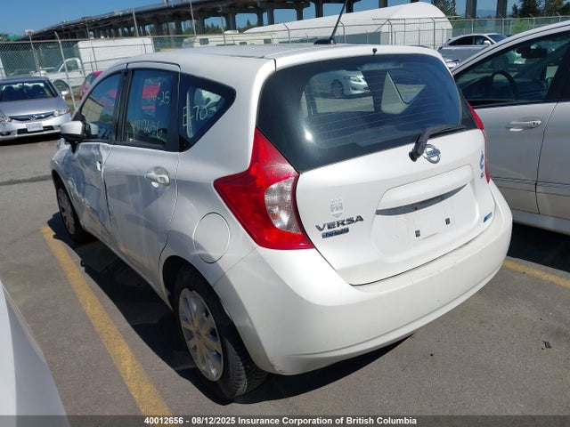 Nissan 2015 2015 3N1CE2CP2FL350666 Image 3