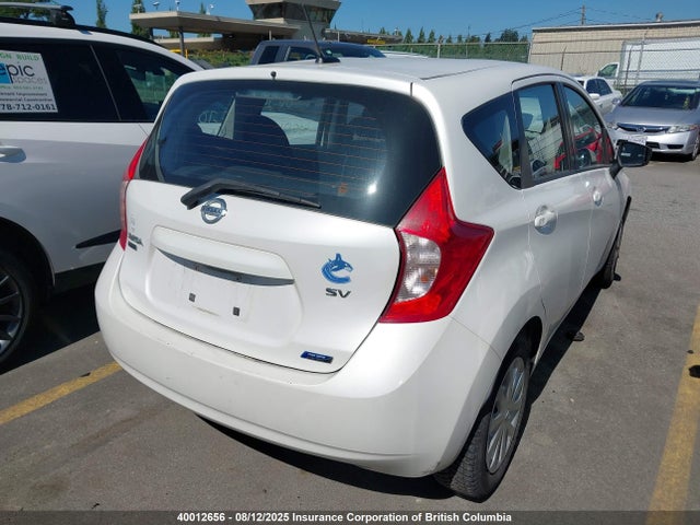 Nissan 2015 2015 3N1CE2CP2FL350666 Image 4