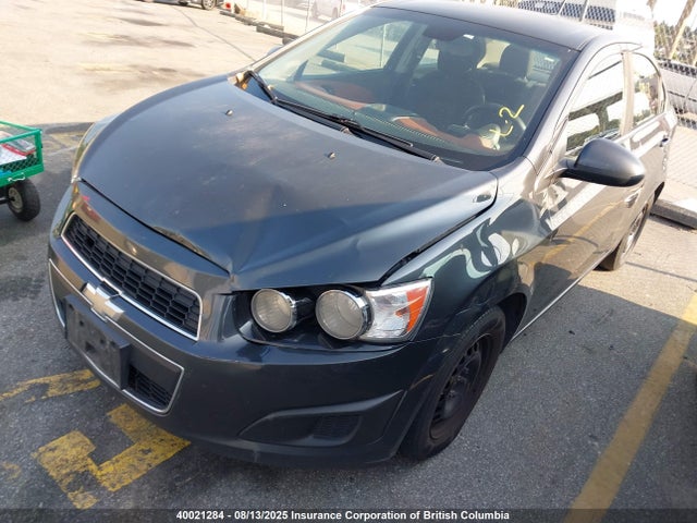 1G1JC5EH3E4151916 Chevrolet luw