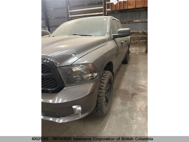 RAM 1500 2021 1C6RR7FG1MS583187 Image 2