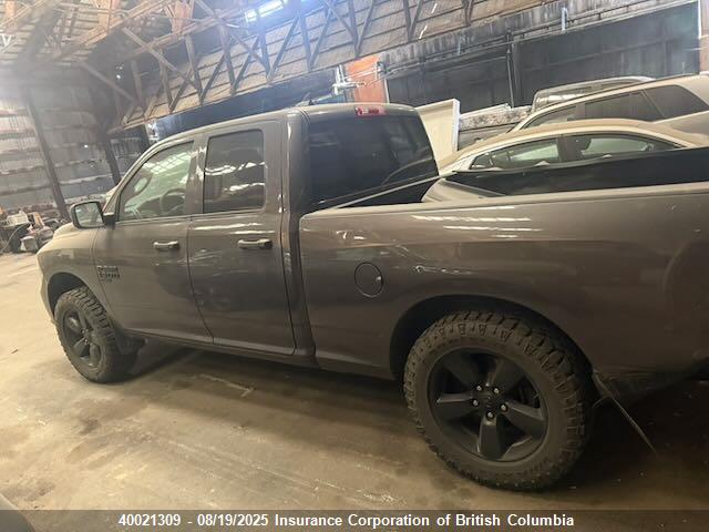 RAM 1500 2021 1C6RR7FG1MS583187 Image 3