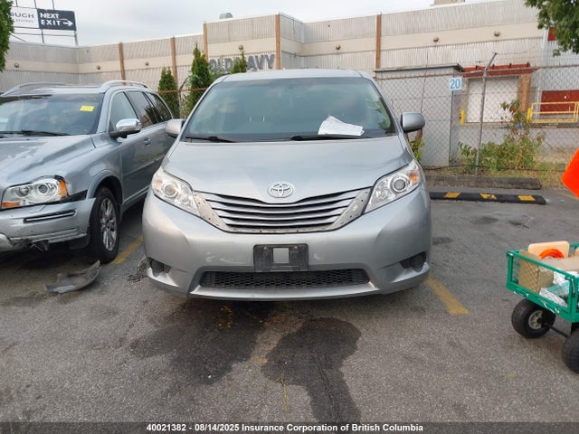Toyota 2gr-fks 2017 5TDJZ3DC6HS187527 Image 12