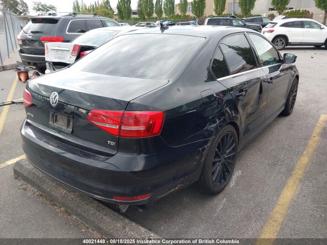 3VWLA7AJ0FM228707 Volkswagen 2015