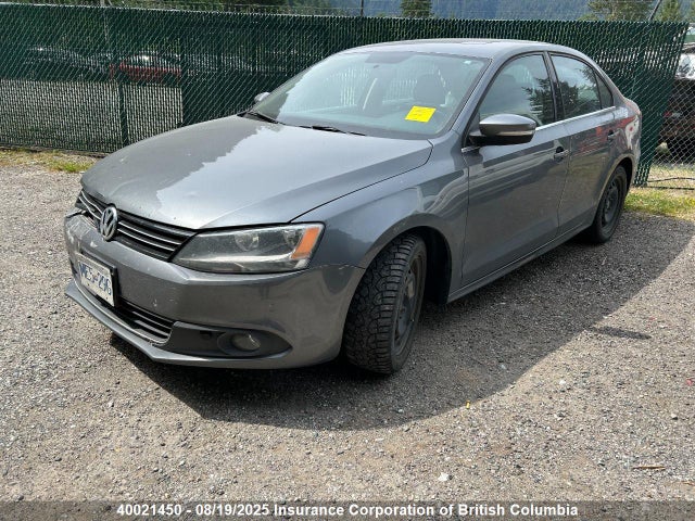 3VWDL7AJ9EM334988 Volkswagen 2014