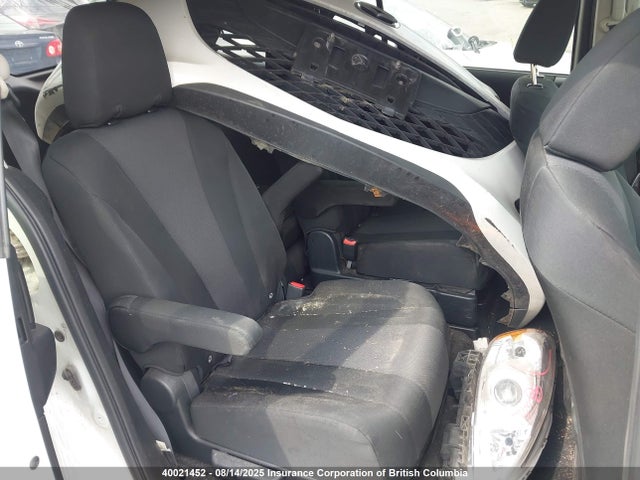 2013 Mazda 5 მანქანა იყიდება აუქციონზე, vin: JM1CW2CL6D0156921, აუქციონის ნომერი: 40021452