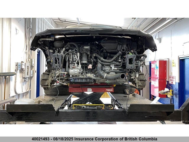 Volkswagen 2018 2018 3VV0B7AX1JM163836 Image 8
