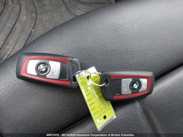 WBA8D9C57JEM33769 BMW 330I