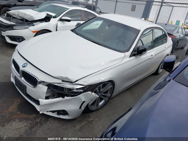 WBA8D9C57JEM33769 BMW 330I
