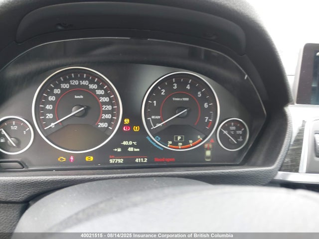 WBA8D9C57JEM33769 BMW 330I