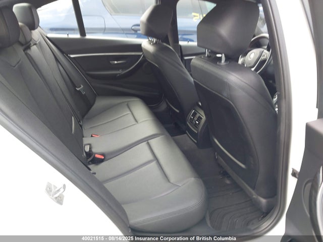WBA8D9C57JEM33769 BMW 330I