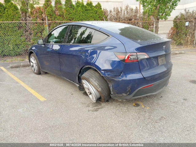 7SAYGDEE0RF084008 Tesla Model Y